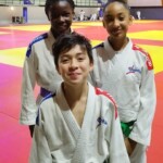 Nos 3 judokas minimes AS Vauréal Judo au stage de judo IDF au dojo de Paris : Maïna, Arthur, Luna