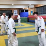 Judokas de AS judo Vauréal à l'entraînement au stage élite dans le Doubs