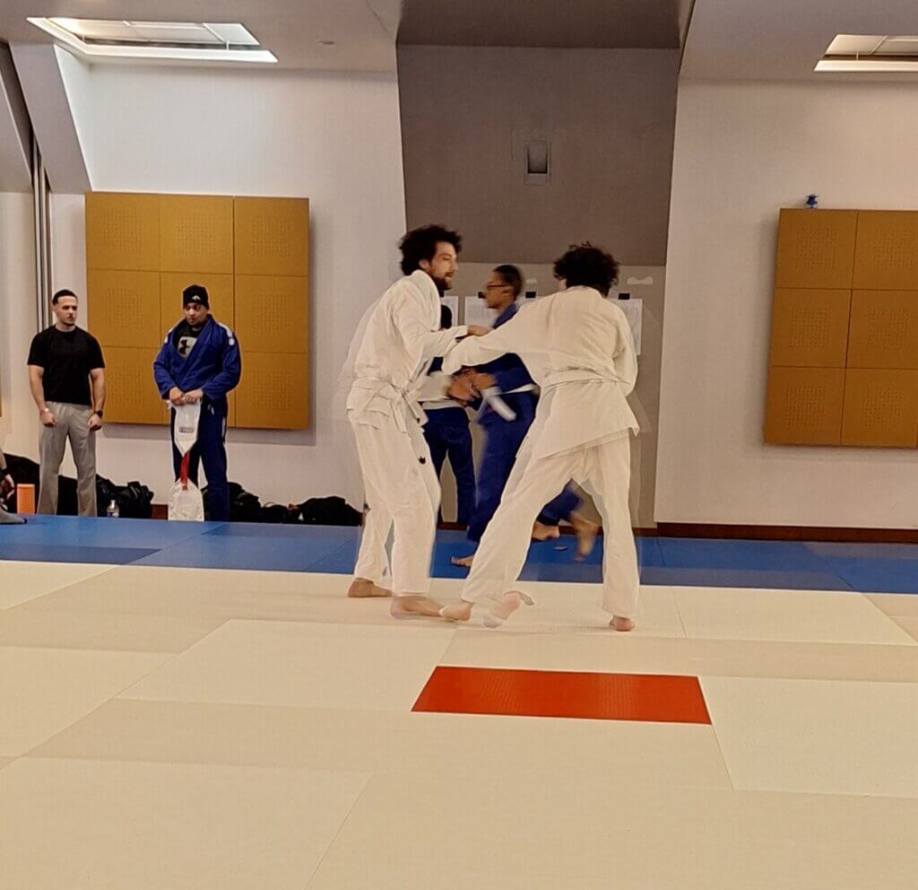 Open jujitsu brésilien Dojo de Paris 2026 - échauffement Laouen